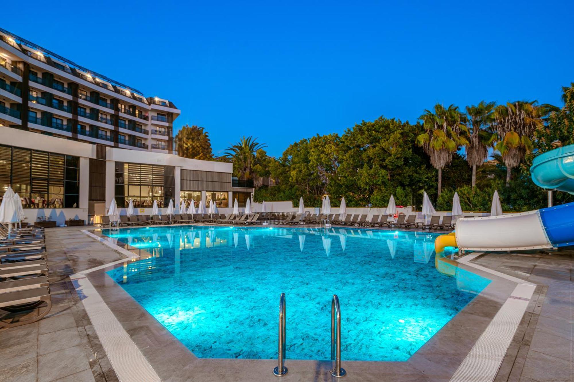 Seaphoria Beach Hotel & Spa อันตัลยา ภายนอก รูปภาพ