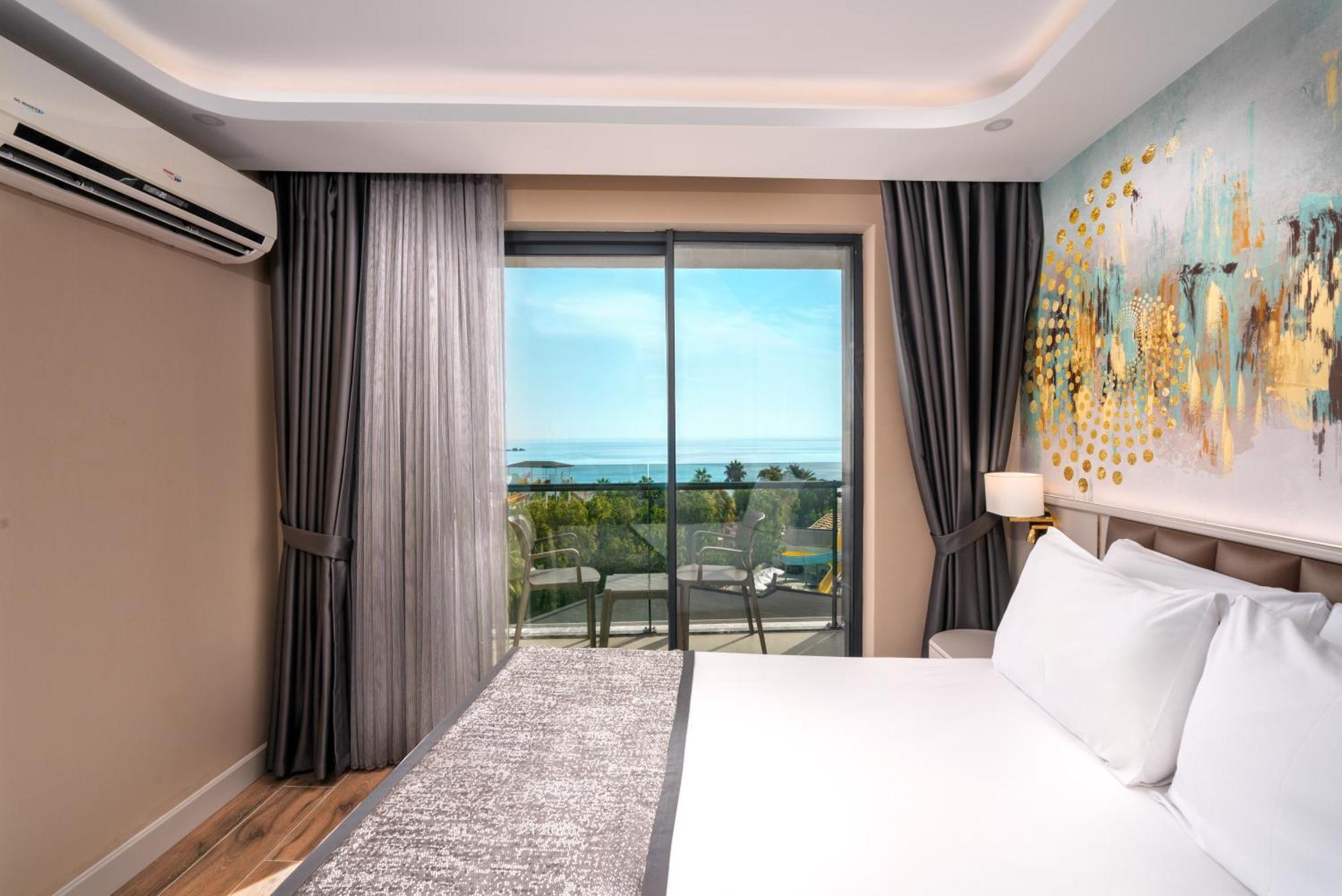 Seaphoria Beach Hotel & Spa อันตัลยา ภายนอก รูปภาพ
