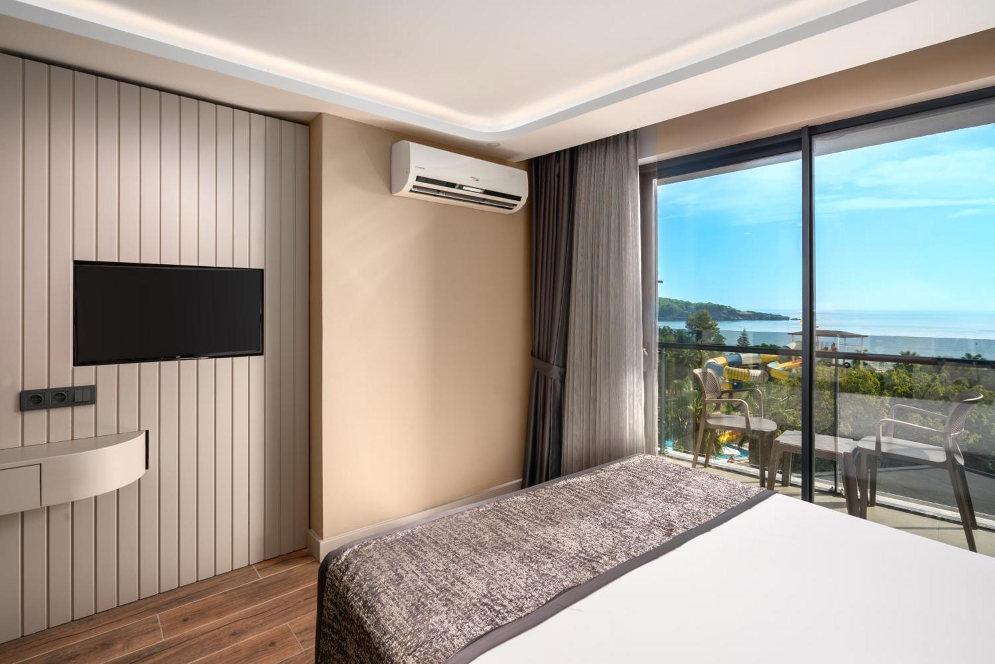 Seaphoria Beach Hotel & Spa อันตัลยา ภายนอก รูปภาพ